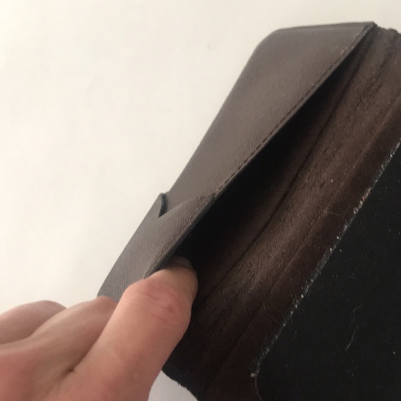 Louis Vuitton Folio Phone Case IPhone 7/8 - Picture 7 of 10